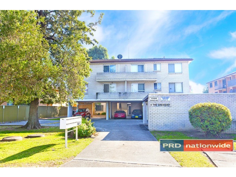 6/4 The Crescent, Penrith NSW 2750