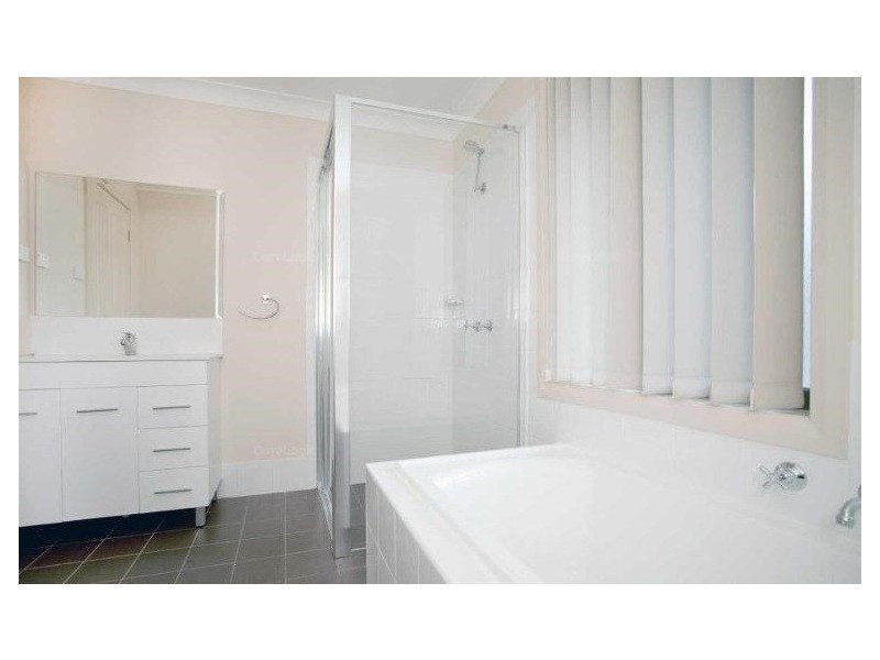 2/51 Jones Street, Kingswood NSW 2747