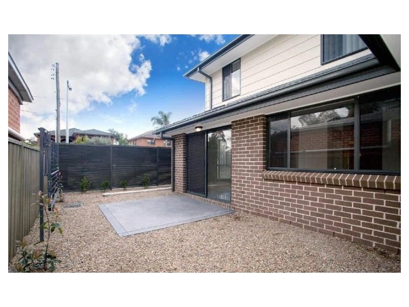 2/51 Jones Street, Kingswood NSW 2747