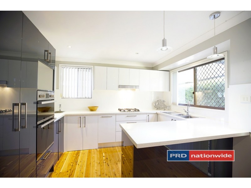 6 Moth Close, Cranebrook NSW 2749