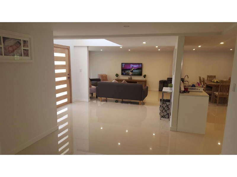 18 Girra Avenue, South Penrith NSW 2750