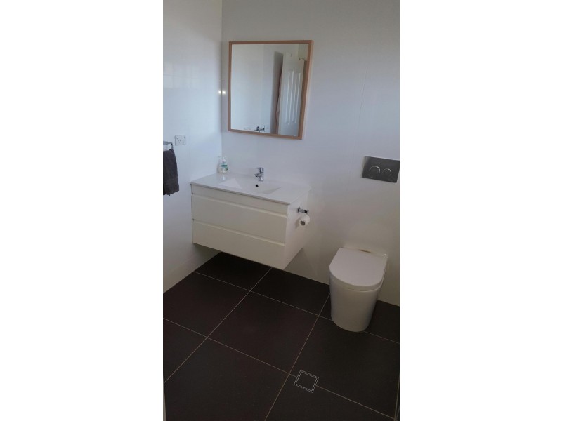 18 Girra Avenue, South Penrith NSW 2750