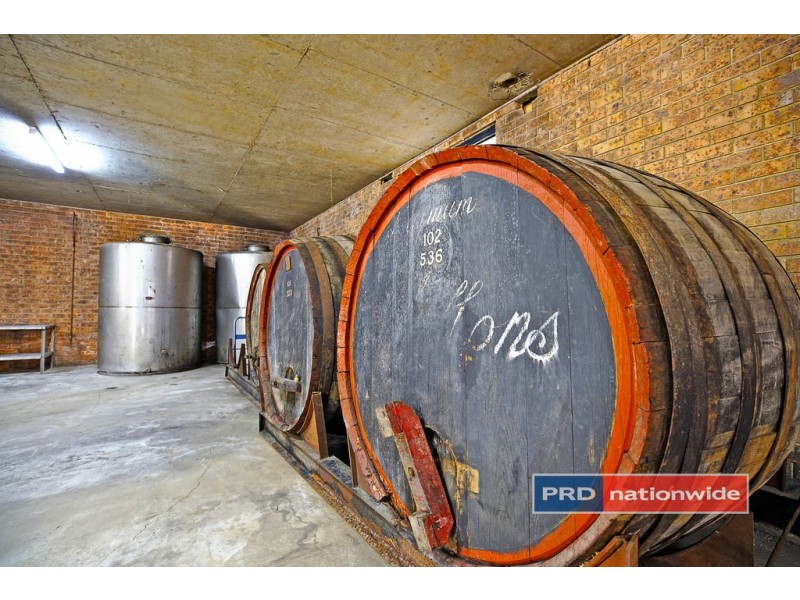 2485 Silverdale Road, Wallacia NSW 2745