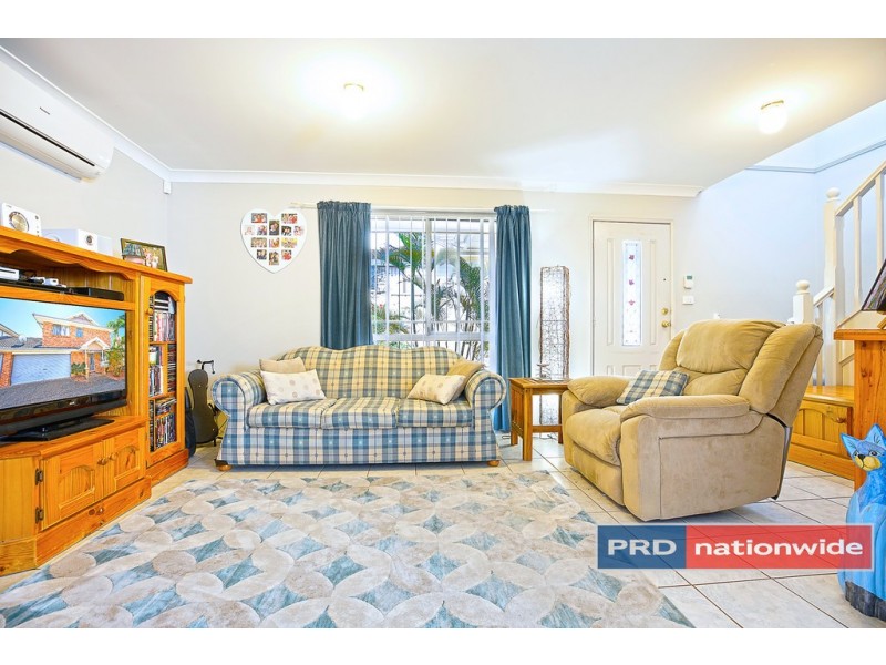 1/63 Pembroke Street, Cambridge Park NSW 2747
