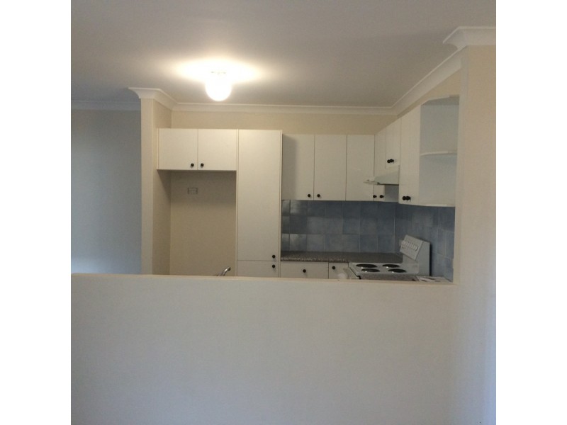 1/27 Hillside Circuit, Cranebrook NSW 2749