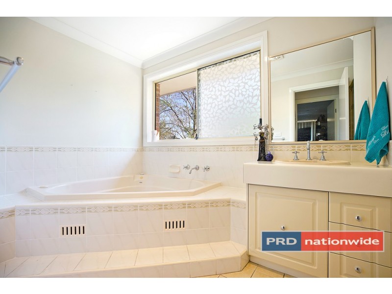 10/61 Retreat Drive, Penrith NSW 2750