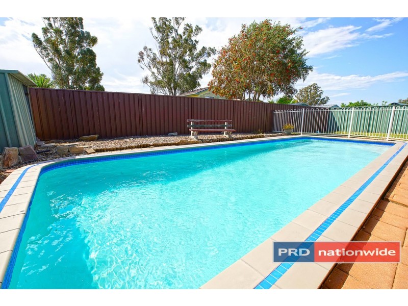 40 Corndew Crescent, Werrington Downs NSW 2747