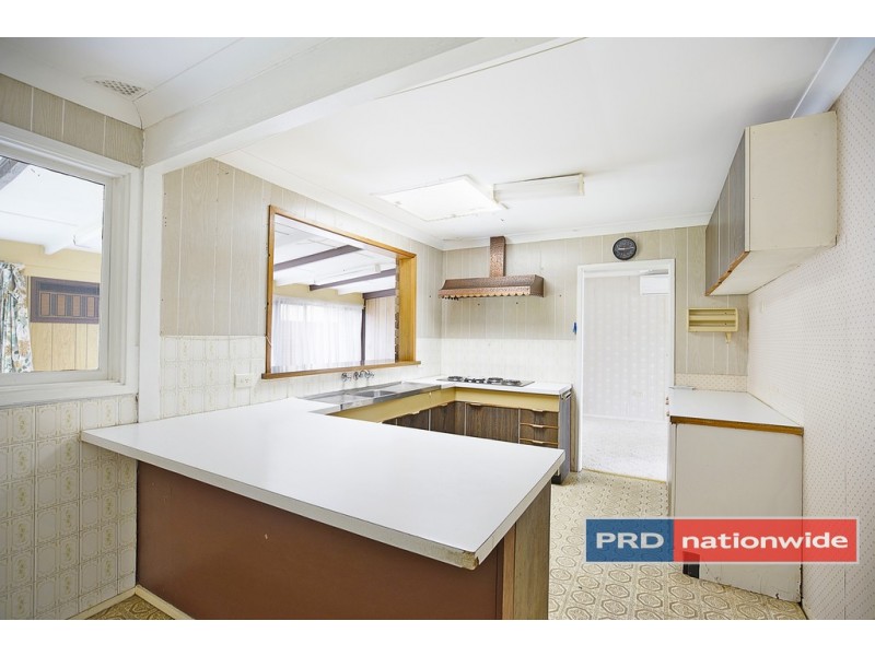 8 Edward Street, Kingswood NSW 2747