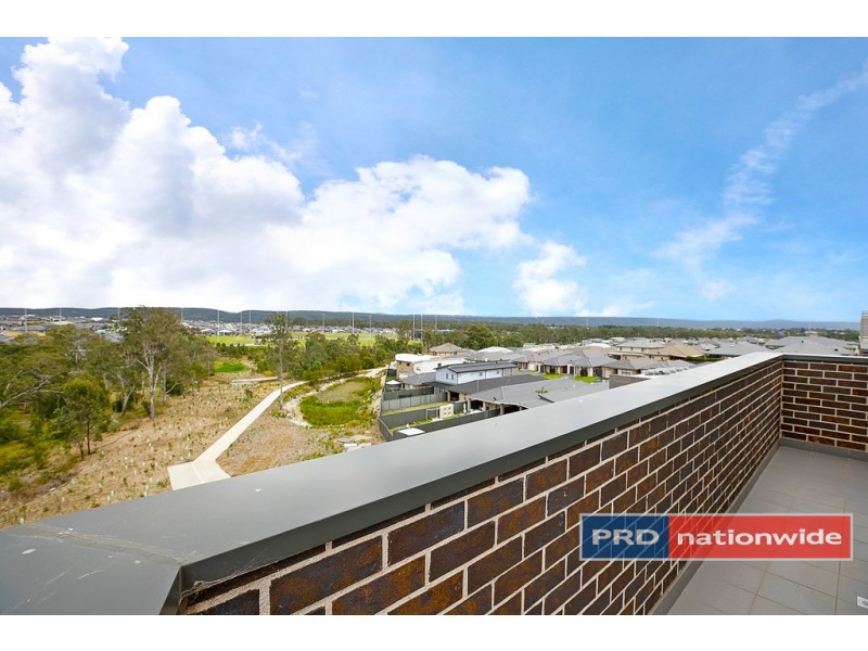 36/2 Glenmore Ridge Drive, Glenmore Park NSW 2745