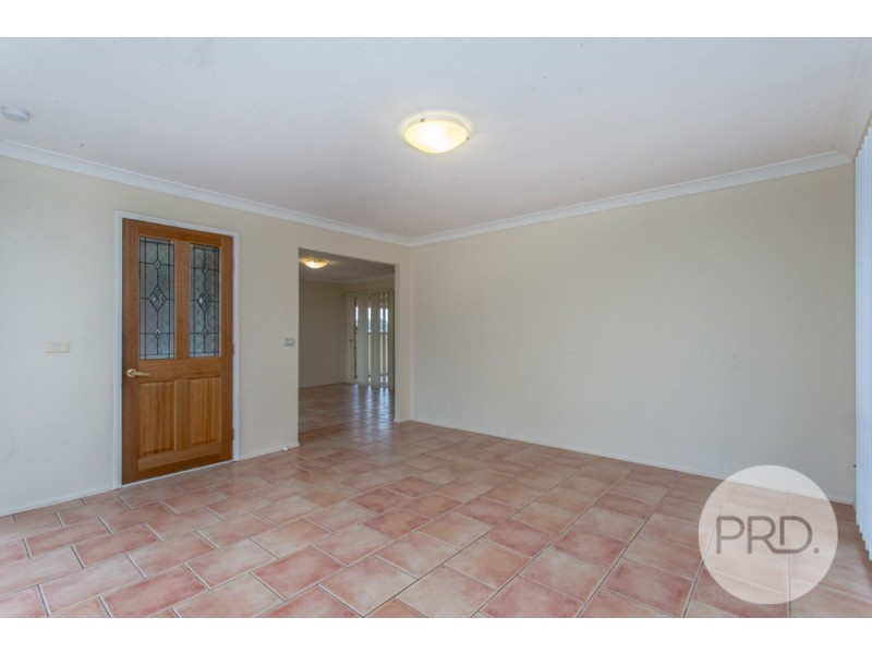 34 Candlebark Circuit, Glenmore Park NSW 2745