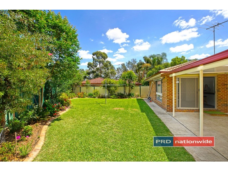 6 Picnic Place, Claremont Meadows NSW 2747