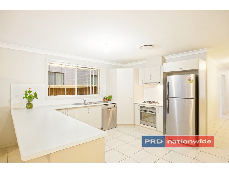 30 Lakeview Drive, Cranebrook NSW 2749
