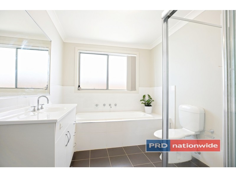 30 Lakeview Drive, Cranebrook NSW 2749