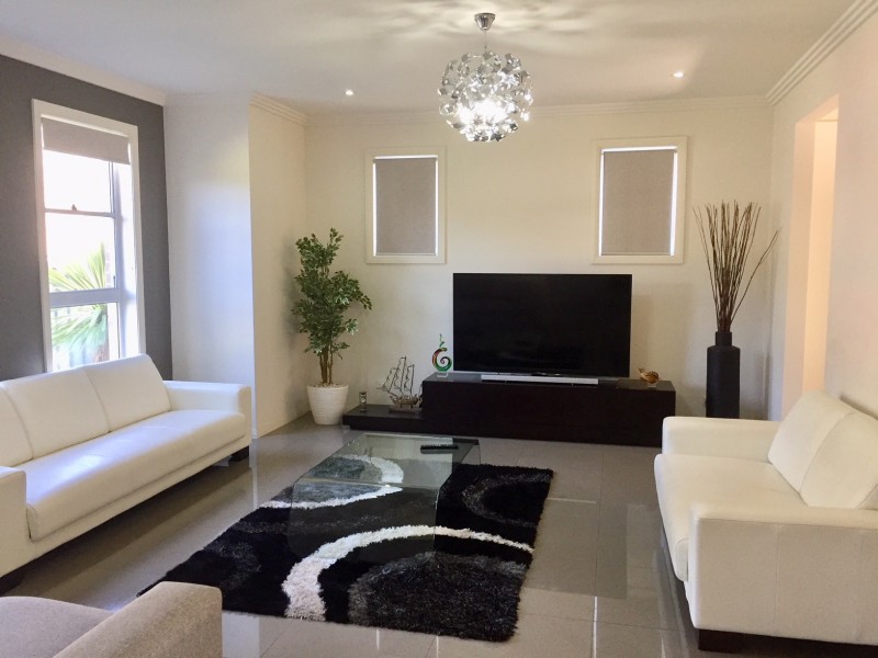 11 Gallinulia Place, Glenmore Park NSW 2745