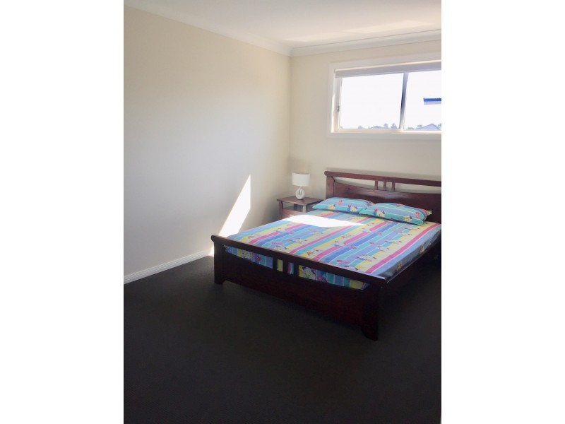 11 Gallinulia Place, Glenmore Park NSW 2745