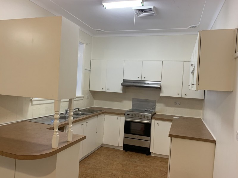 37 Stafford Street, Kingswood NSW 2747