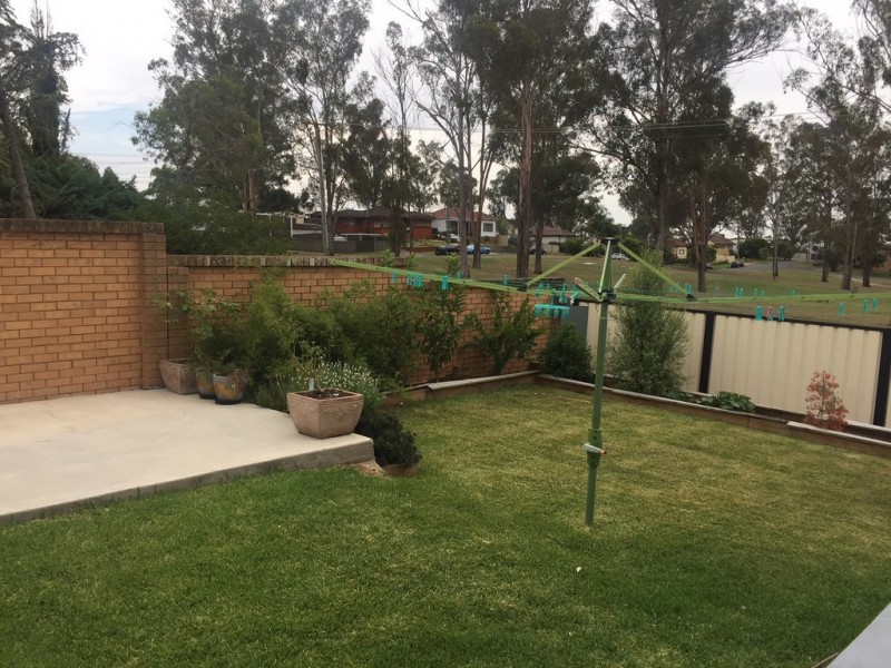 42 Richmond Road, Cambridge Park NSW 2747