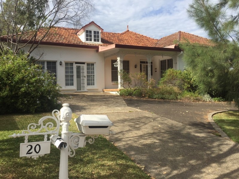 20 Robert Street, Penrith NSW 2750