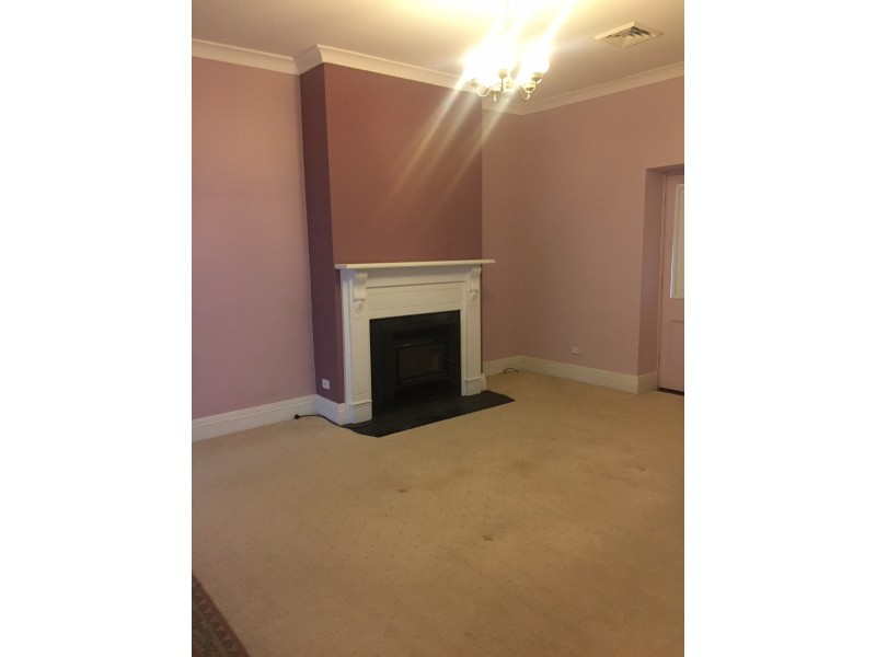 20 Robert Street, Penrith NSW 2750