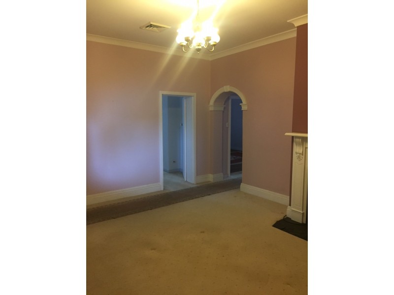 20 Robert Street, Penrith NSW 2750