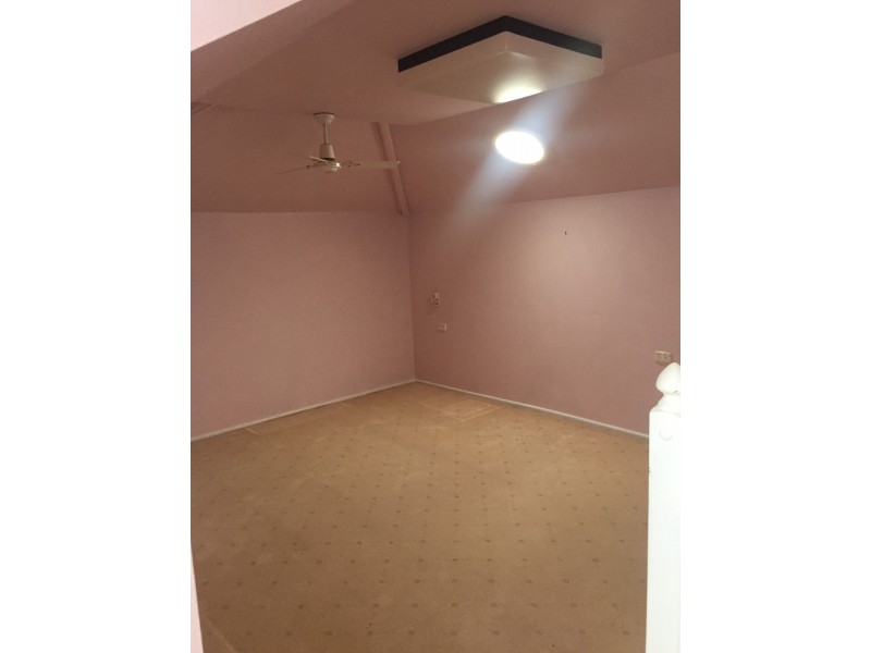 20 Robert Street, Penrith NSW 2750