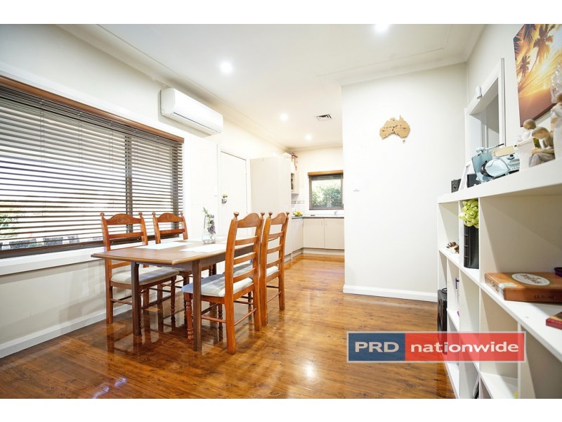 72 College Street, Cambridge Park NSW 2747