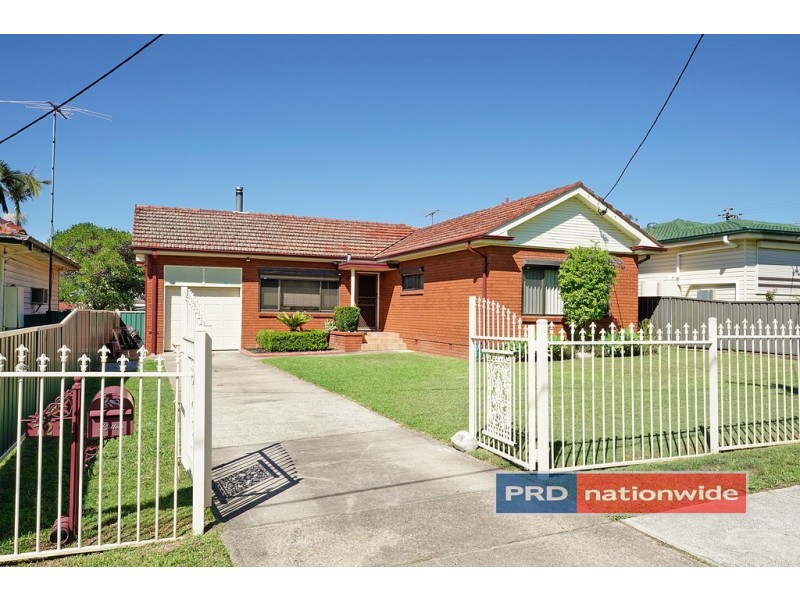 72 College Street, Cambridge Park NSW 2747