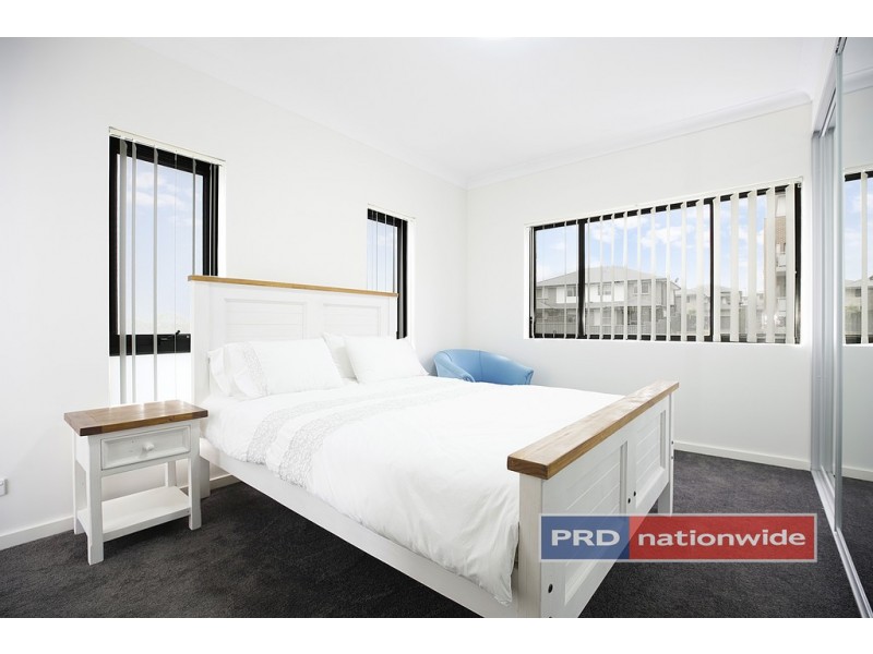 26/2 Glenmore Ridge Drive, Glenmore Park NSW 2745