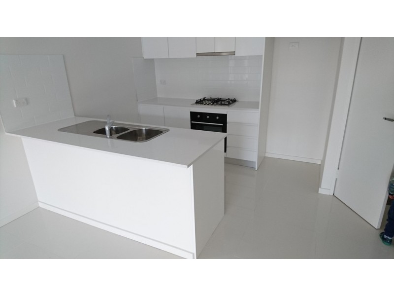 14/2 Glenmore Ridge Drive, Glenmore Park NSW 2745