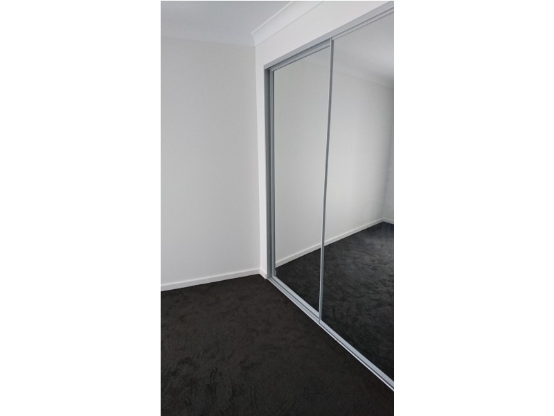 14/2 Glenmore Ridge Drive, Glenmore Park NSW 2745