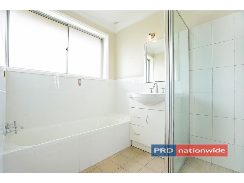 16 Timgalen Avenue, South Penrith NSW 2750