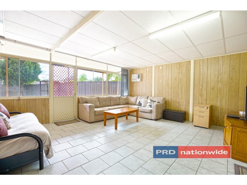 10 Snowden Street, Jamisontown NSW 2750