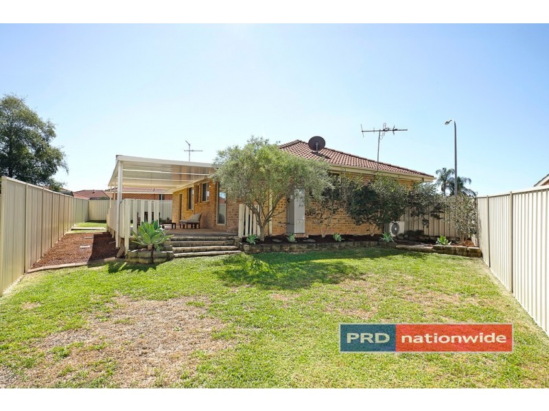 23 Woodi Close, Glenmore Park NSW 2745