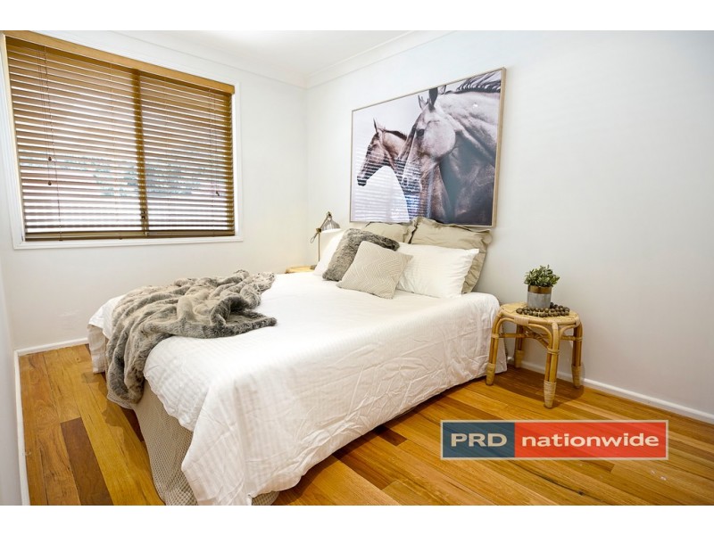 23 Woodi Close, Glenmore Park NSW 2745