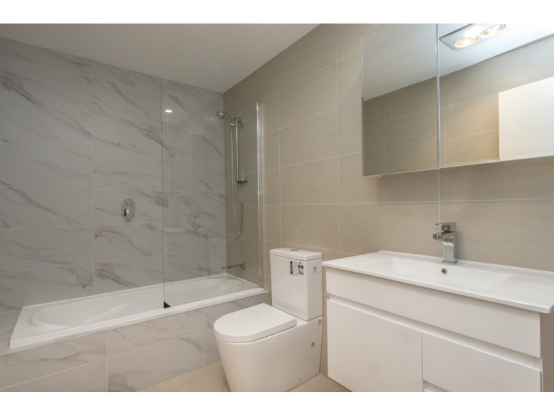 2/208 Great Western Highway, Kingswood NSW 2747