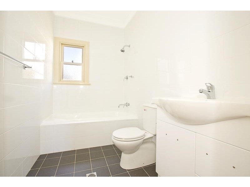 35 Castlereagh Street, Penrith NSW 2750