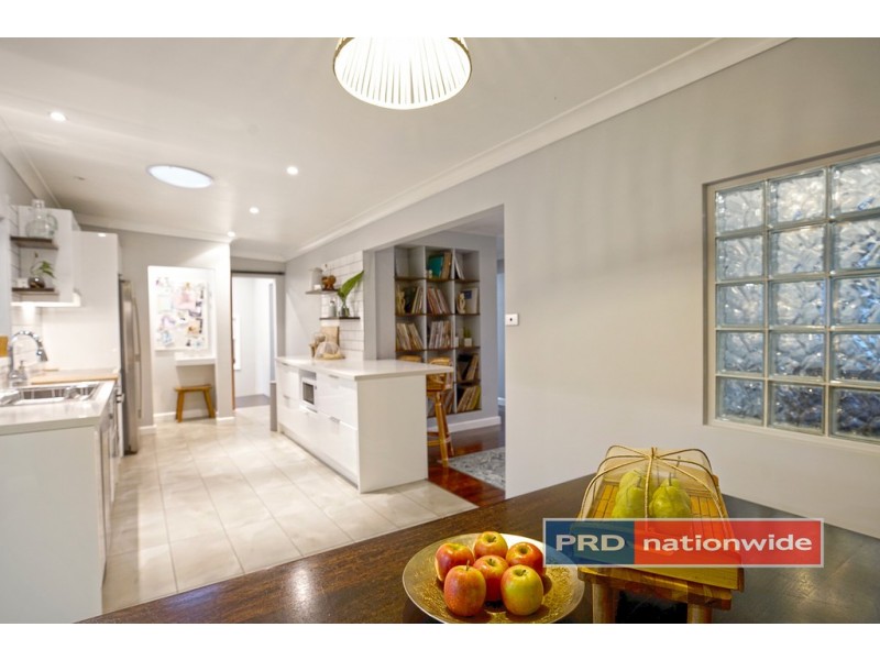 7 Conway Avenue, Cambridge Park NSW 2747