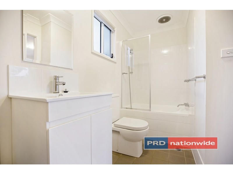 7 Conway Avenue, Cambridge Park NSW 2747