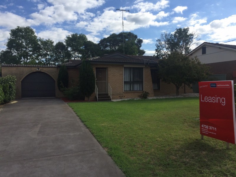 31 Sunset Avenue, South Penrith NSW 2750