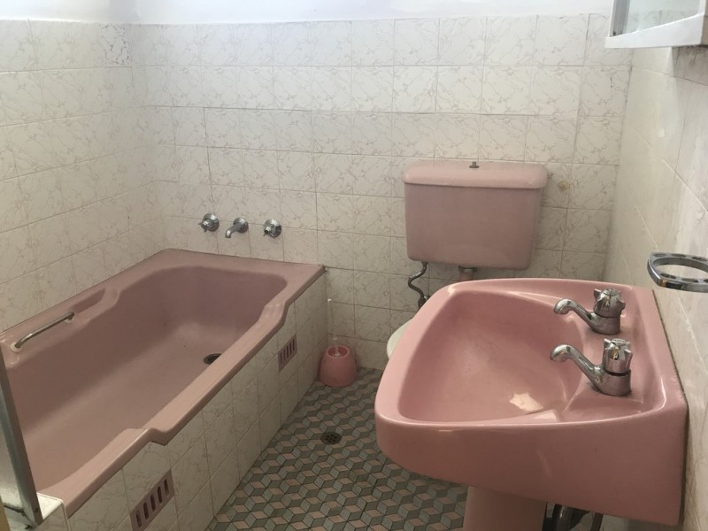 8 Chester Ave, Cambridge Park NSW 2747