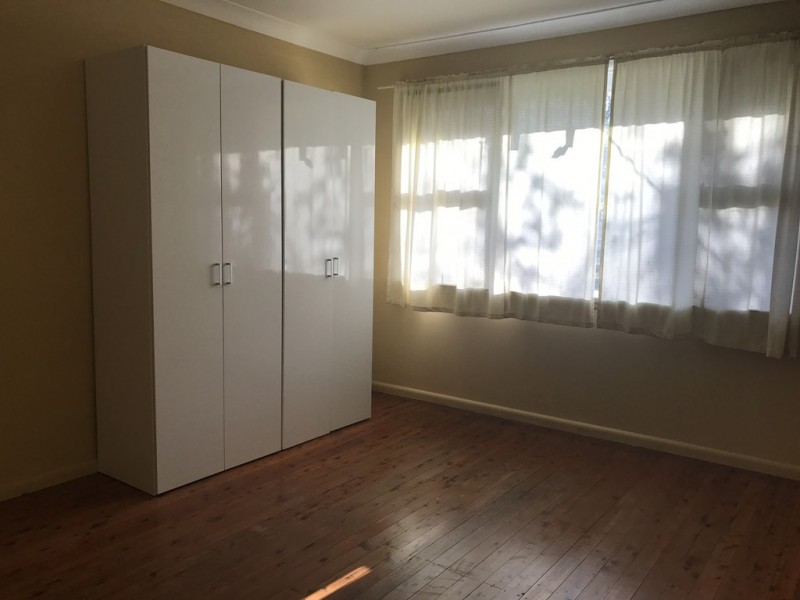 8 Chester Ave, Cambridge Park NSW 2747