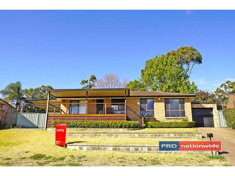 6 Moth Close, Cranebrook NSW 2749