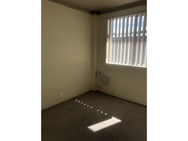 8/1-2 The Crescent, Penrith NSW 2750