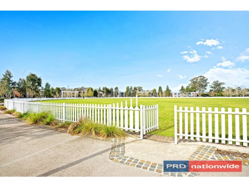 74 Lord Sheffield Circuit, Penrith NSW 2750