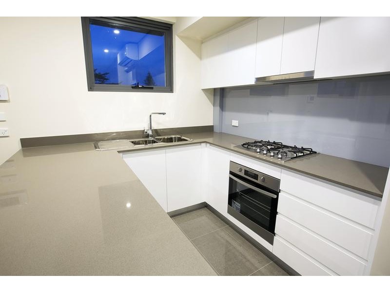 21/8 John Tipping Grove, Penrith NSW 2750