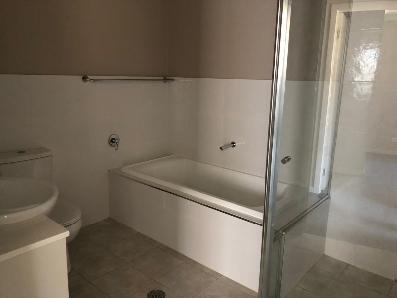 70 William Hart Crescent, Penrith NSW 2750