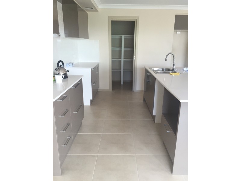 47 Highdale Terrace, Glenmore Park NSW 2745