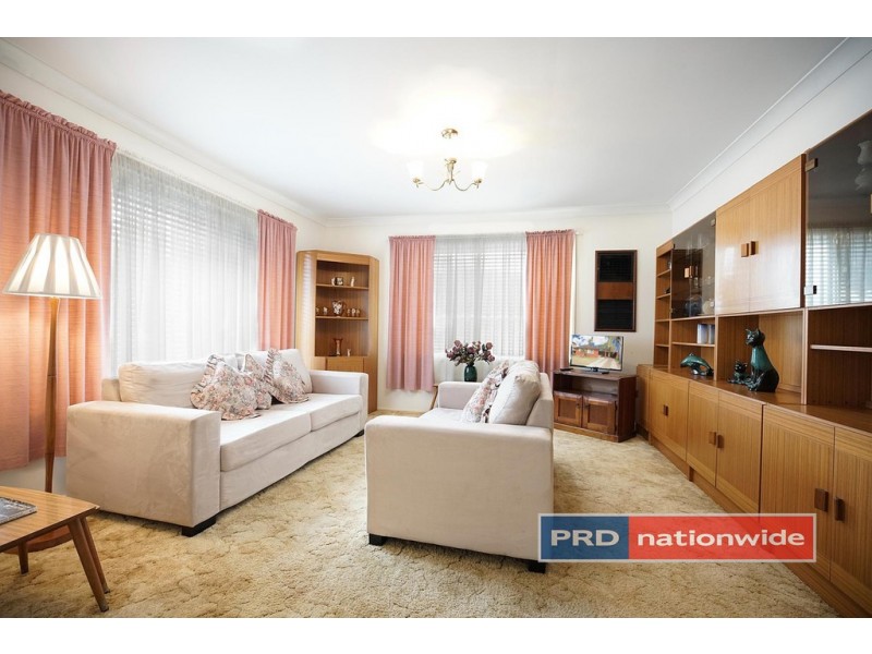 31 Sheba Crescent, South Penrith NSW 2750