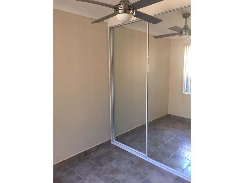 10 Poa Place, Glenmore Park NSW 2745