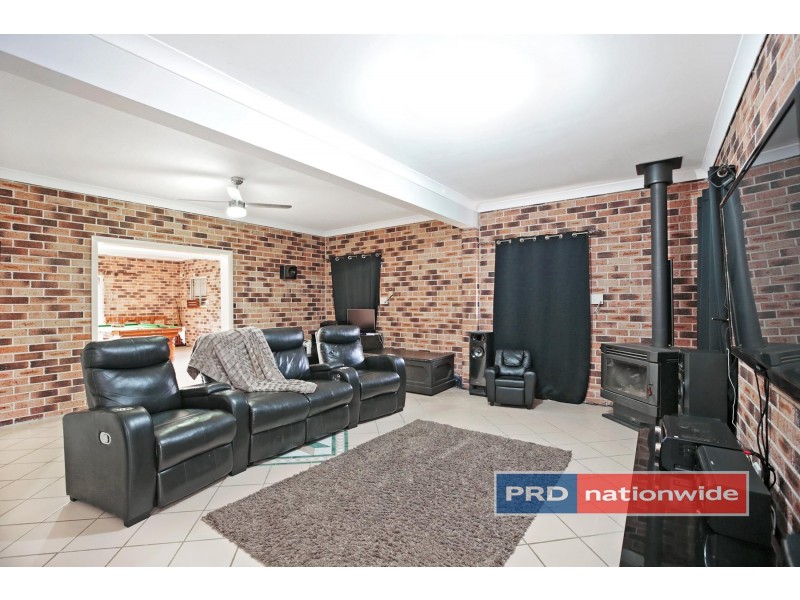 32 Alma Crescent, Emu Heights NSW 2750